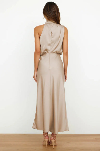 Vera – Vestido Drapé Halter